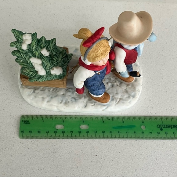 vtg home interiors denim days bringing home the tree 15354-01 christmas figurine - Picture 3 of 7